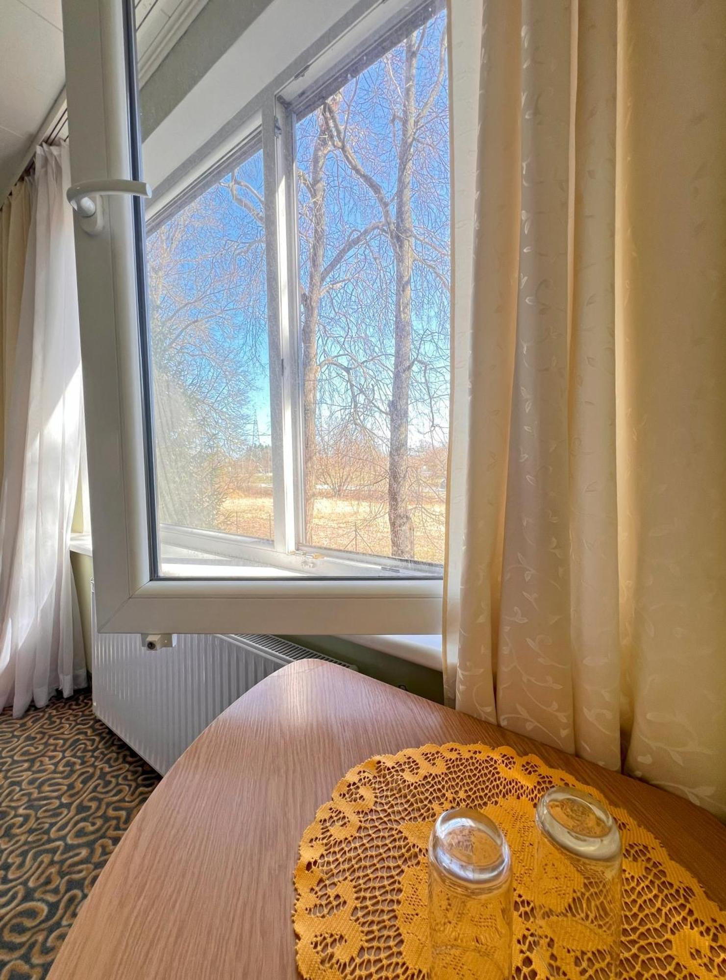 Park Hotel Кекава Экстерьер фото